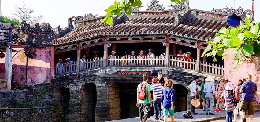 Explore Hoi An Ancient Town From Tien Sa Port - Full Day Tour